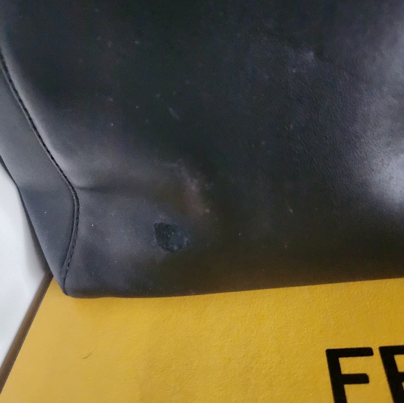 SOLD!Original FENDI peekaboo - Picture 15 of 15